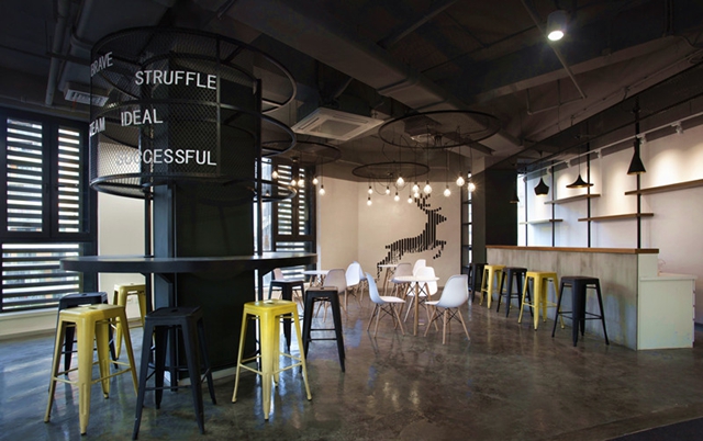 科技公司辦公室裝修設(shè)計(jì),廣州裝修設(shè)計(jì)公司,廣州辦公室裝修,海博裝飾.jpg 科技公司辦公室裝修設(shè)計(jì),廣州裝修設(shè)計(jì)公司,廣州辦公室裝修,海博裝飾.jpg