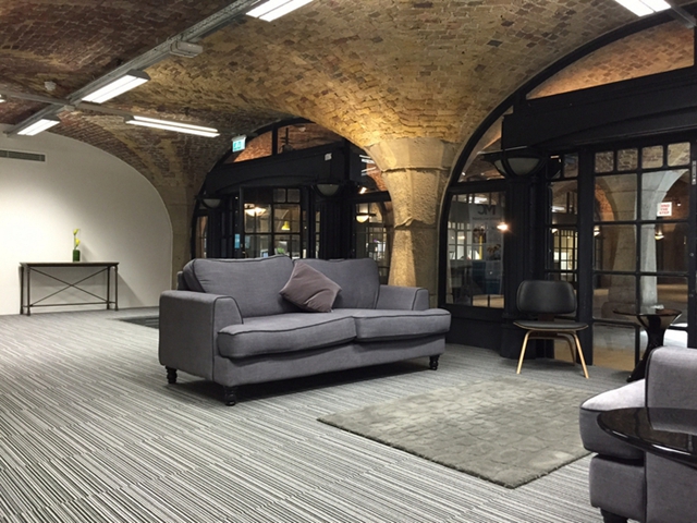 創(chuàng)意辦公室裝修,辦公室設(shè)計(jì),廣州海博裝修公司,辦公室裝修.jpg 創(chuàng)意辦公室裝修,辦公室設(shè)計(jì),廣州海博裝修公司,辦公室裝修.jpg