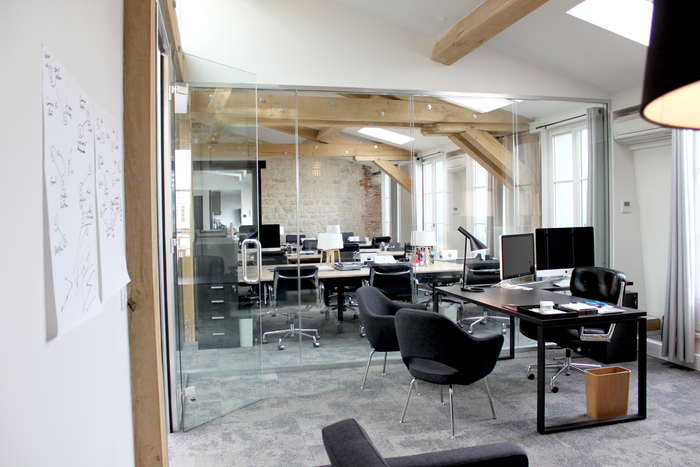 簡約辦公室裝修設計,創意辦公設計,廣州裝修設計公司,海博裝飾.jpg 簡約辦公室裝修設計,創意辦公設計,廣州裝修設計公司,海博裝飾.jpg