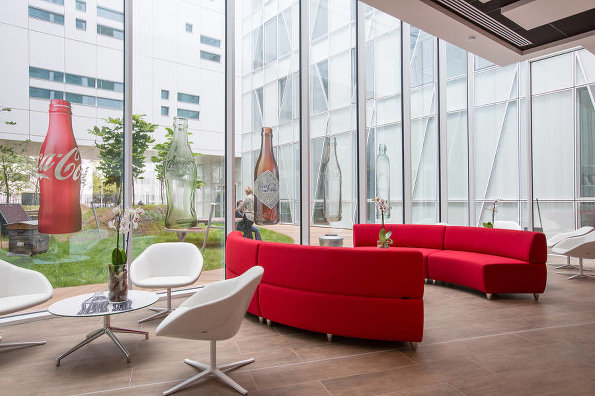 辦公室裝修設(shè)計,廣州裝飾公司,創(chuàng)意辦公設(shè)計,個性辦公空間.jpg 辦公室裝修設(shè)計,廣州裝飾公司,創(chuàng)意辦公設(shè)計,個性辦公空間.jpg