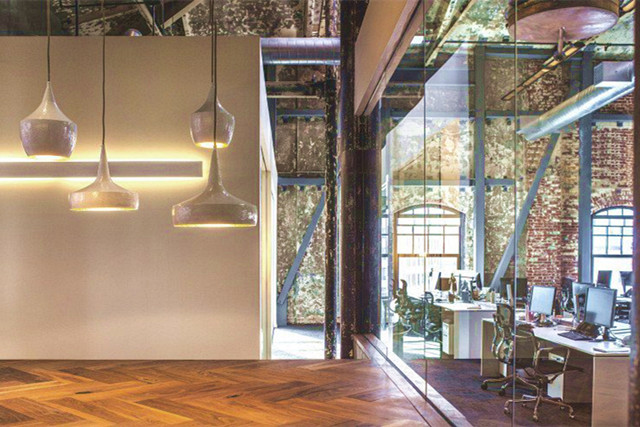 廣州辦公室裝修,loft辦公設計,廣州裝修設計公司,工業風格辦公設計.jpg 廣州辦公室裝修,loft辦公設計,廣州裝修設計公司,工業風格辦公設計.jpg