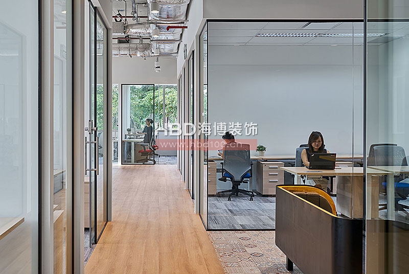 辦公室裝修設計,簡約辦公室裝修,廣州裝修設計公司,輕松辦公室裝修.jpg 辦公室裝修設計,簡約辦公室裝修,廣州裝修設計公司,輕松辦公室裝修.jpg