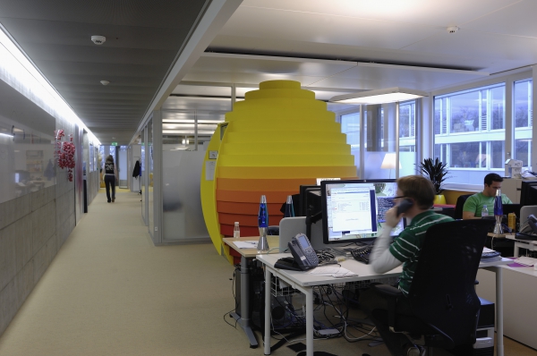 辦公室裝修,創(chuàng)意辦公室裝修,廣州裝飾公司,海博裝飾.jpg 辦公室裝修,創(chuàng)意辦公室裝修,廣州裝飾公司,海博裝飾.jpg