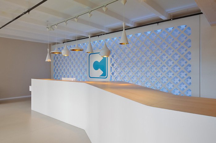 辦公室裝修風(fēng)格,廣州裝飾公司,冷色調(diào)辦公室設(shè)計(jì),海博裝飾.jpg 辦公室裝修風(fēng)格,廣州裝飾公司,冷色調(diào)辦公室設(shè)計(jì),海博裝飾.jpg