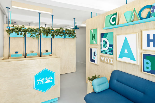 小清新風(fēng)格辦公室裝修設(shè)計.jpg 小清新風(fēng)格辦公室裝修設(shè)計.jpg