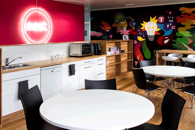 電商辦公室裝修設(shè)計(jì).jpg 電商辦公室裝修設(shè)計(jì).jpg