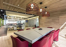 辦公室裝修不復雜，來看看這個案例