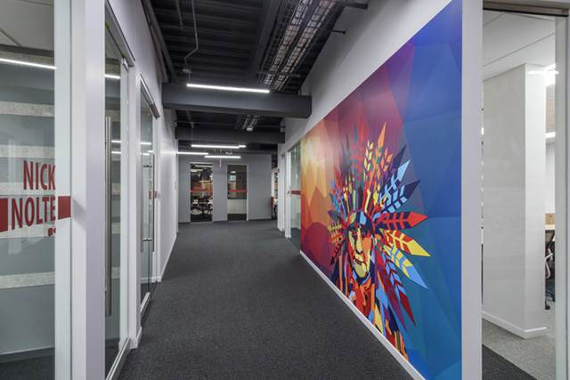 辦公室裝修設(shè)計(jì)風(fēng)格.jpg 辦公室裝修設(shè)計(jì)風(fēng)格.jpg